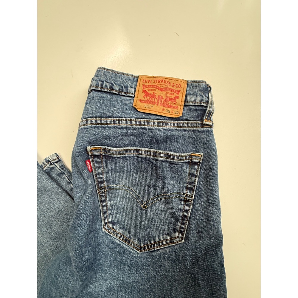 Levis 541 Mens Athletic Taper Blue Denim Jeans Medium Wash 32x32 - Picture 2 of 4
